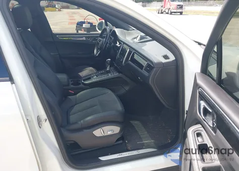 2018 Porsche Macan S из США, поврежденный, VIN WP1AB2A59JLB36632